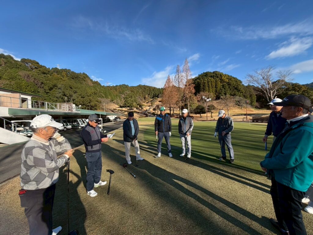 20251222都坂土筆会ゴルフコンペ