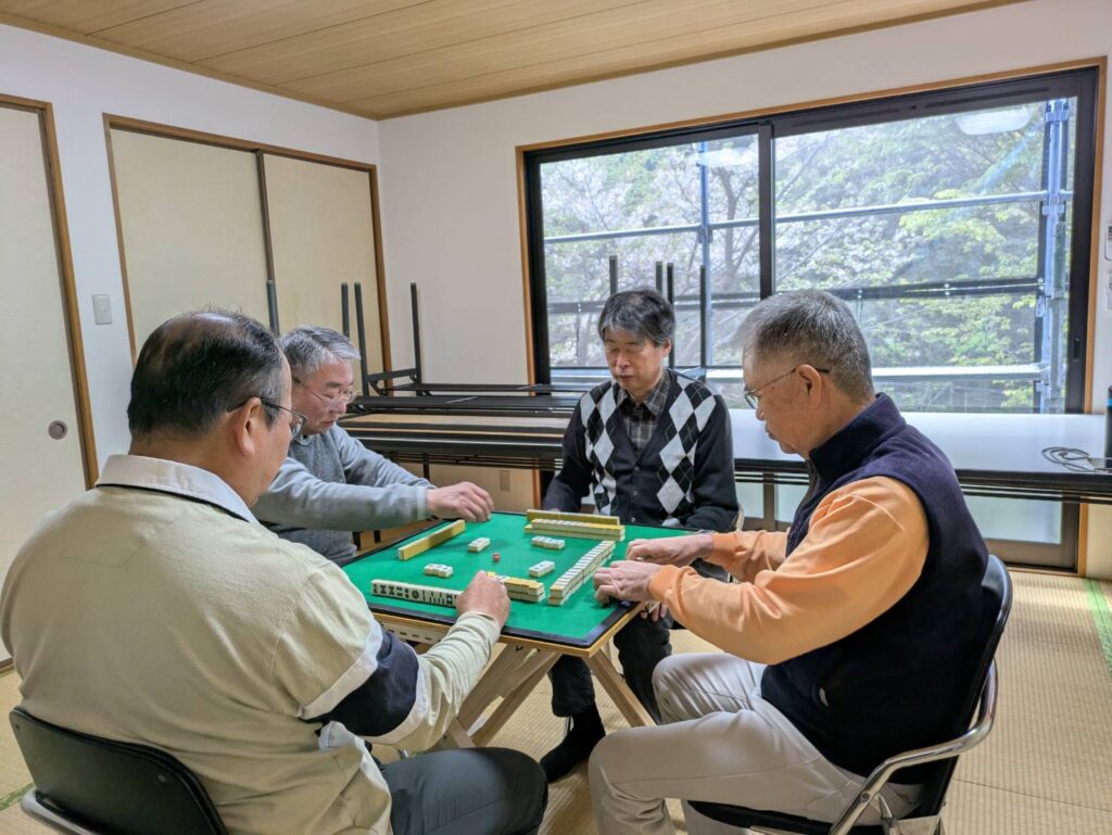 健康体操といきいきサロンが開催されました