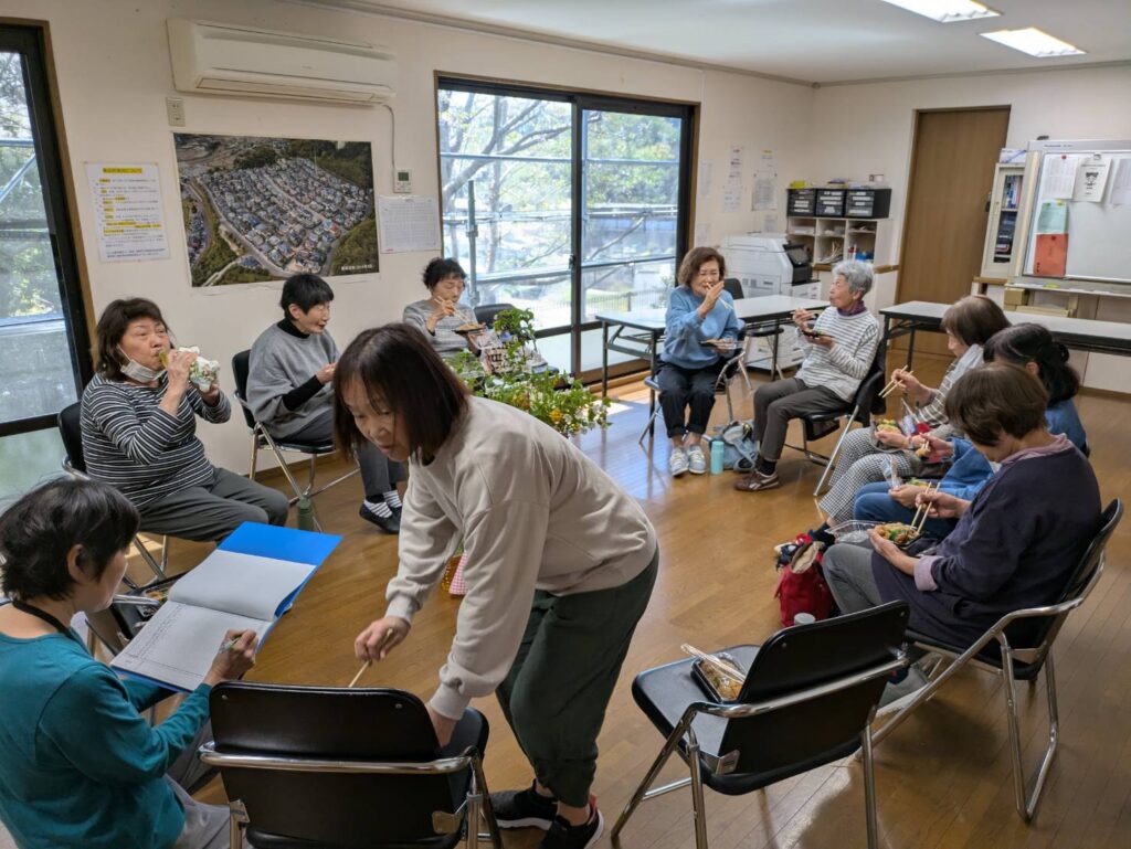 健康体操といきいきサロンが開催されました